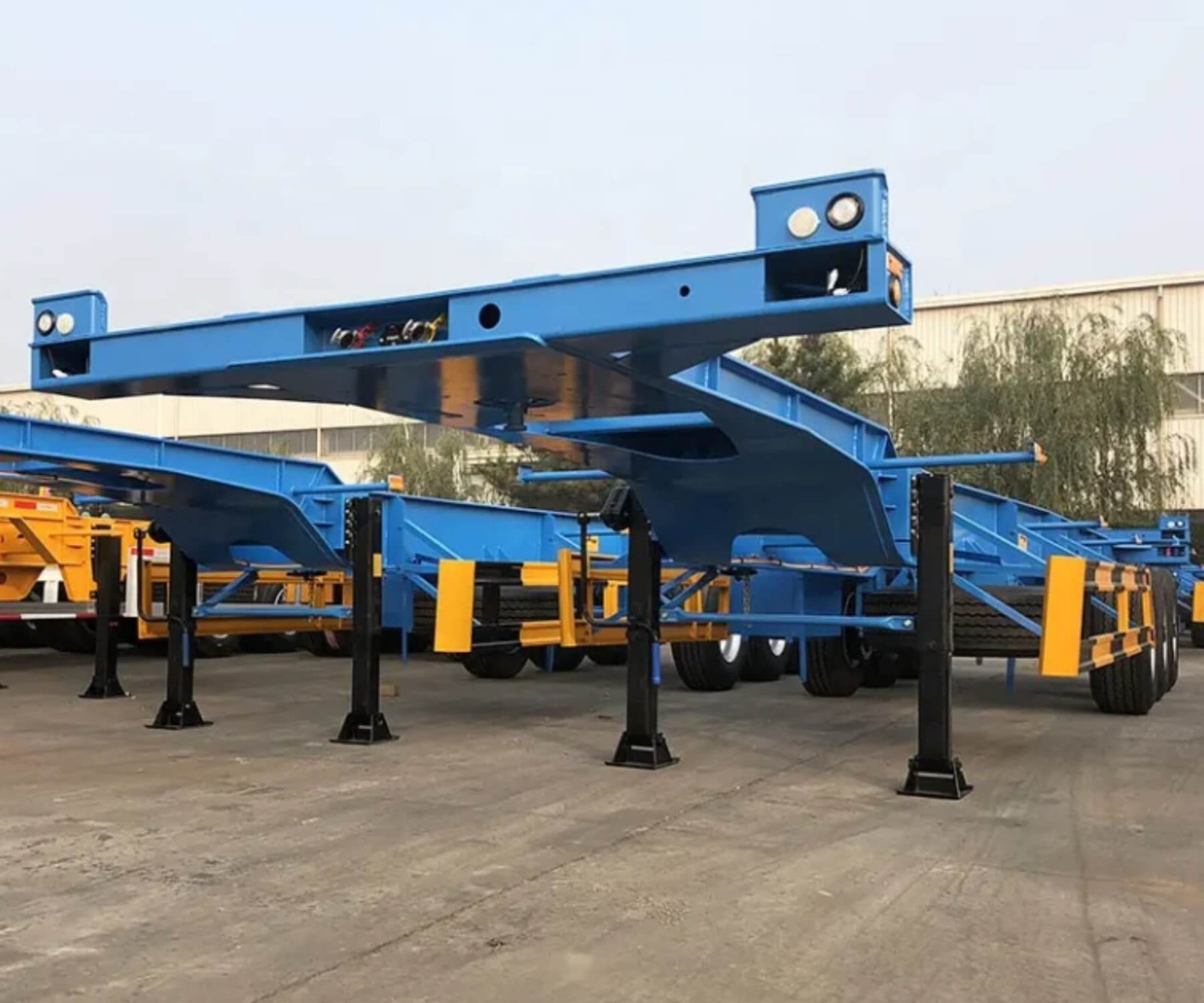 3-Axle Gooseneck Container Skeletal Trailer - Image 4