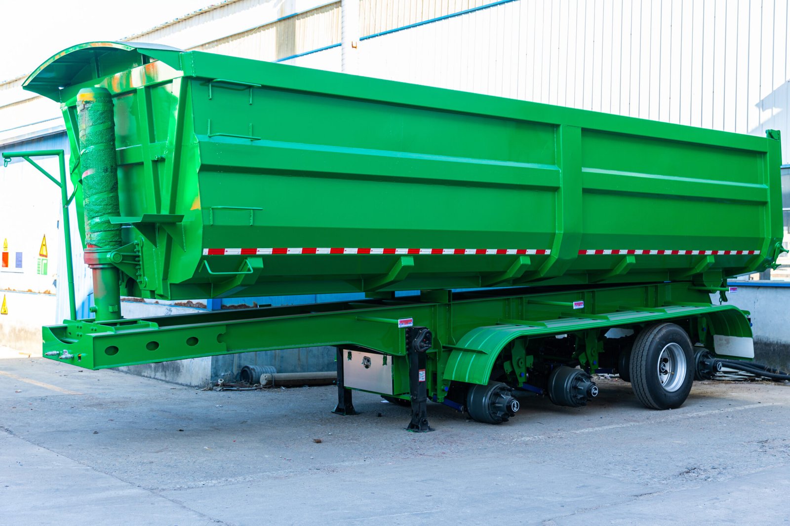 South Africa: Heavy-Duty Dump Semi-Trailer for Mining Logistics
