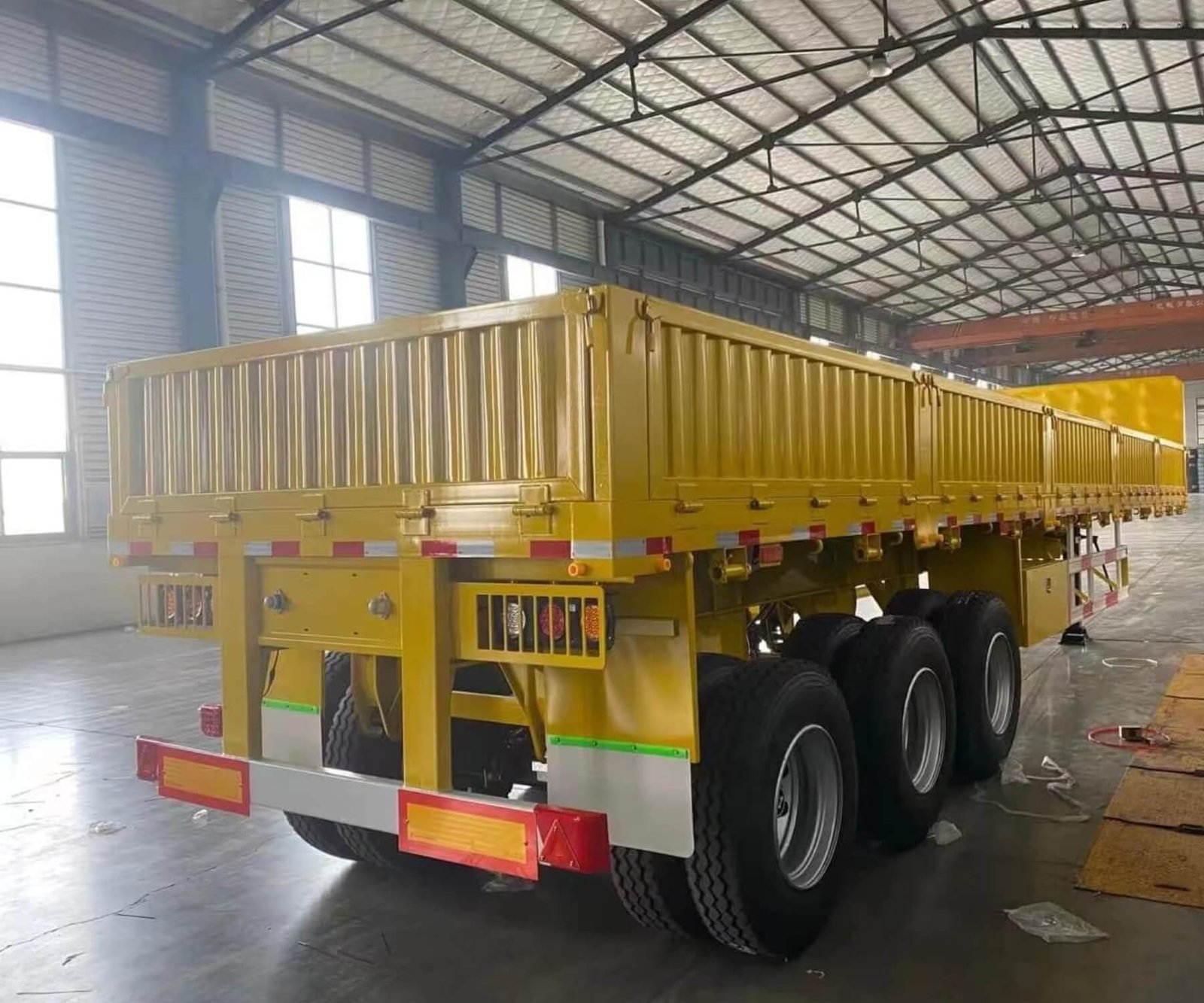 60 Ton Sidewall Semi Trailer with Dropside - Image 4