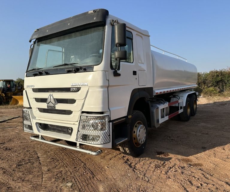 SINOTRUK HOWO Water Tank Truck for Sale