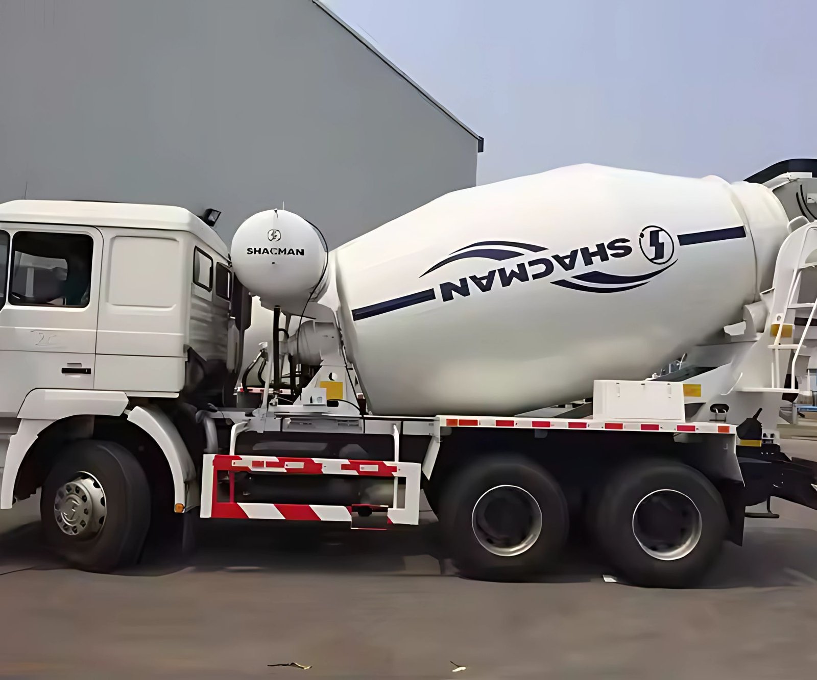 Shacman Concrete Mixer Trucks for Sale - Image 3